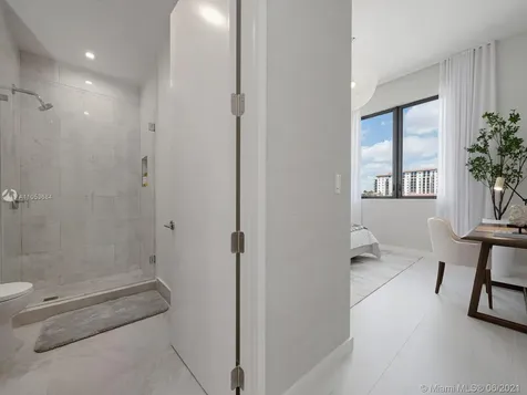 275 Giralda Avenue Coral Gables FL 33134