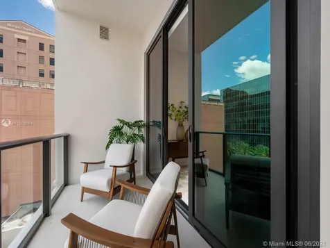 275 Giralda Avenue Coral Gables FL 33134