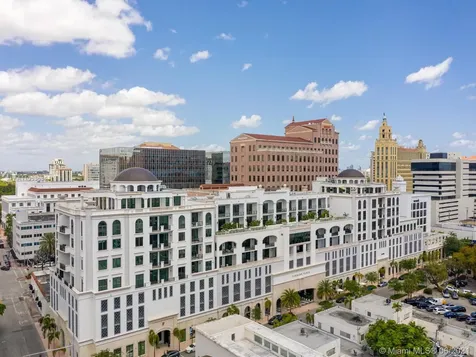275 Giralda Avenue Coral Gables FL 33134