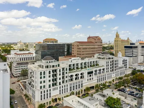275 Giralda Avenue Coral Gables FL 33134