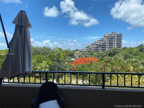 201 Crandon Boulevard Key Biscayne FL 33149