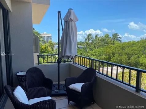 201 Crandon Boulevard Key Biscayne FL 33149