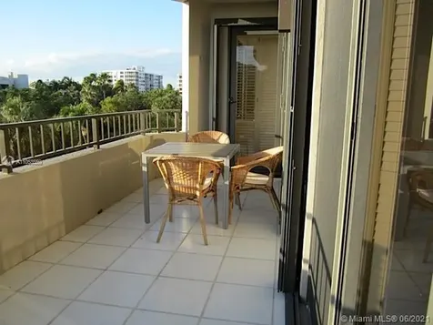 201 Crandon Boulevard Key Biscayne FL 33149