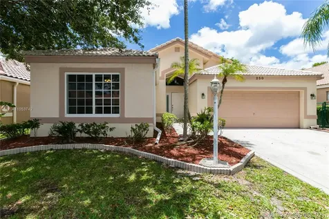 250 NW 117th Way Coral Springs FL 33071
