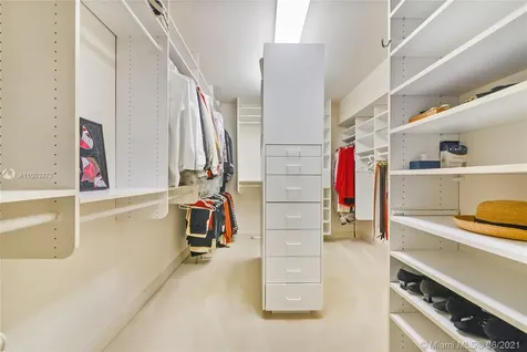 2200 S Ocean Lane Fort Lauderdale FL 33316