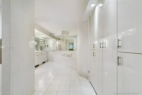 2200 S Ocean Lane Fort Lauderdale FL 33316