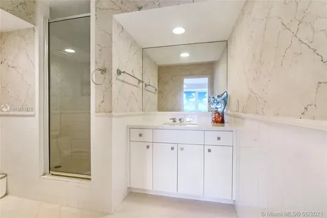2200 S Ocean Lane Fort Lauderdale FL 33316