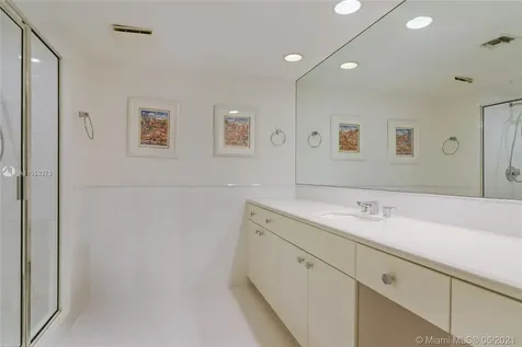 2200 S Ocean Lane Fort Lauderdale FL 33316