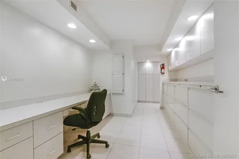2200 S Ocean Lane Fort Lauderdale FL 33316