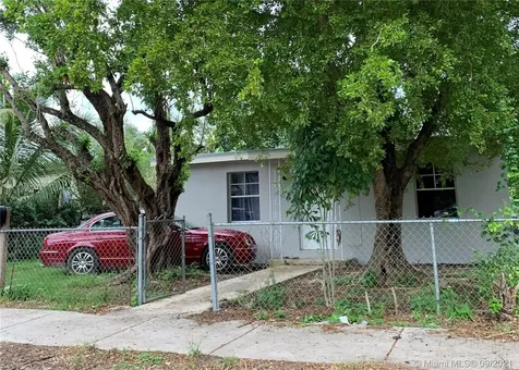529 NW 7th Avenue Homestead FL 33030