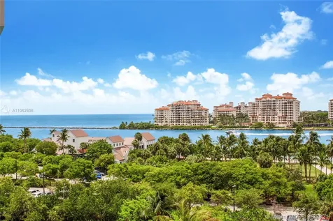 400 S Pointe Drive Miami Beach FL 33139