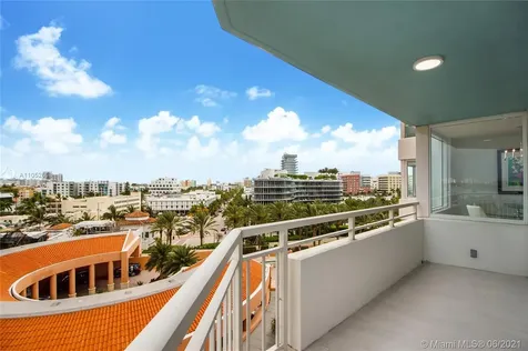 400 S Pointe Drive Miami Beach FL 33139
