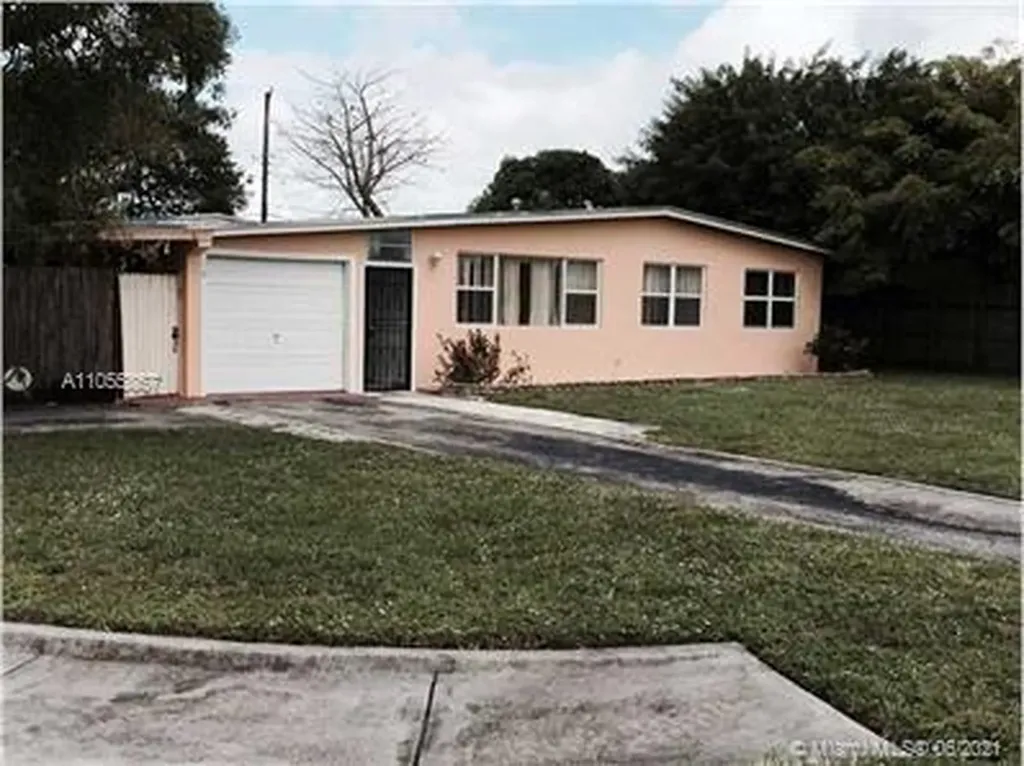 2035 NW 134th Street Miami FL 33167