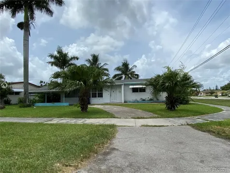 1405 NW 10th Street Homestead FL 33030