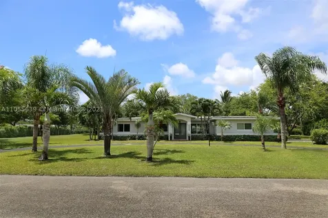 8840 SW 114th Terrace Miami FL 33176