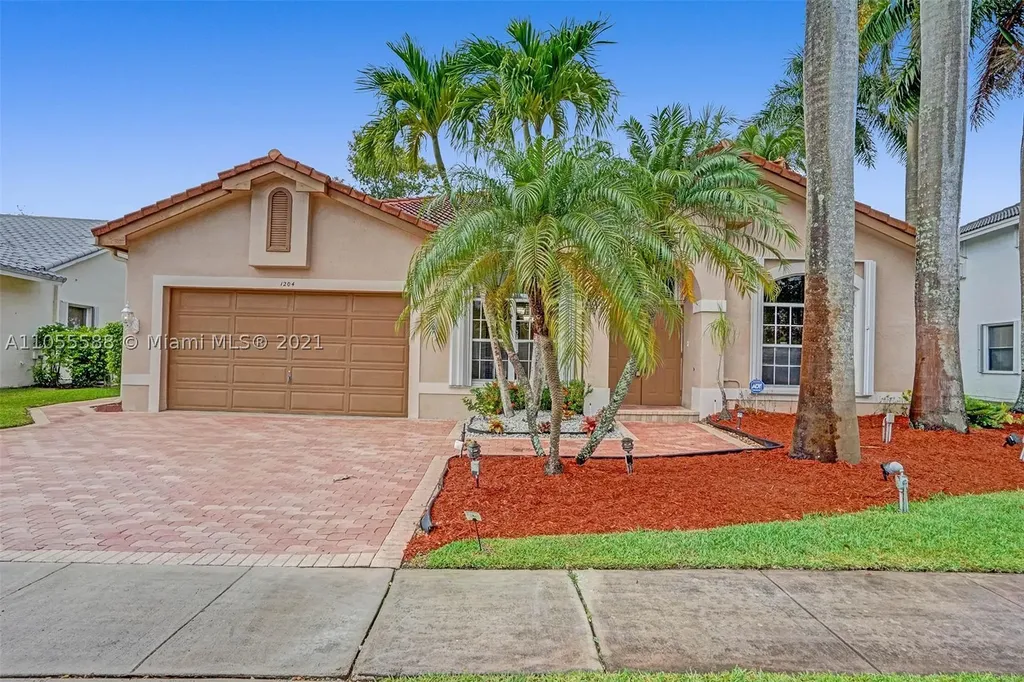 1204 NW 180th Avenue Pembroke Pines FL 33029