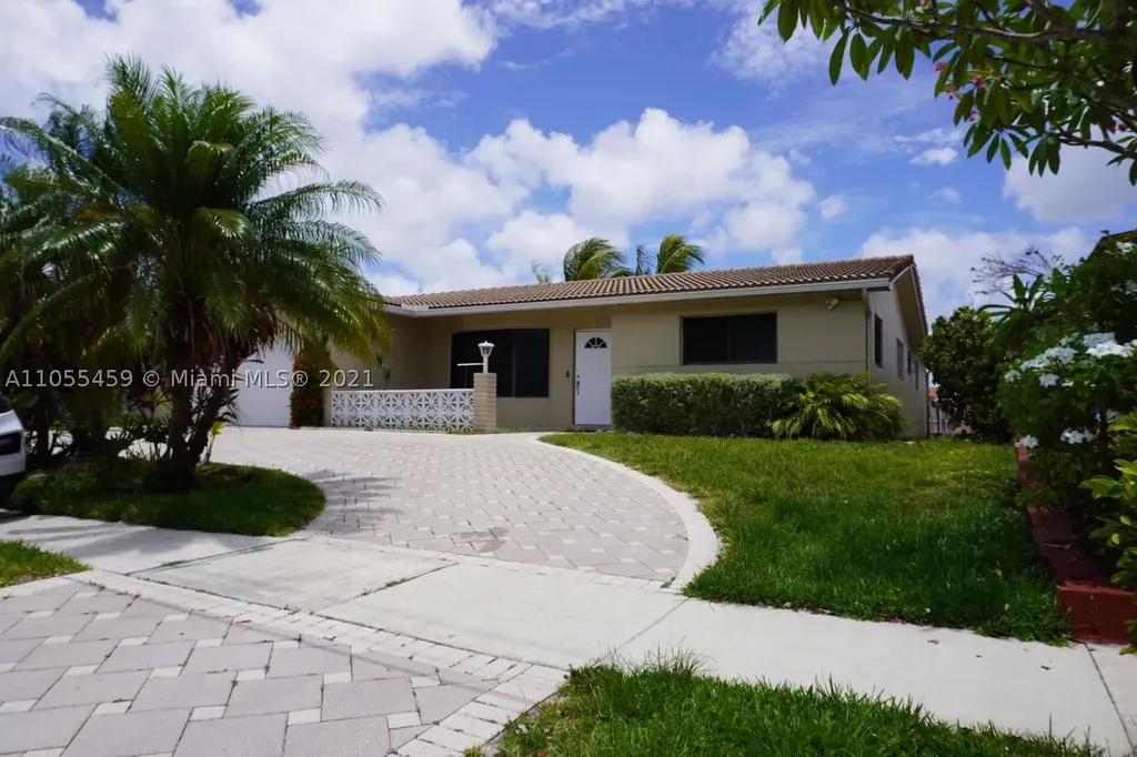 1516 N 28th Avenue Hollywood FL 33020