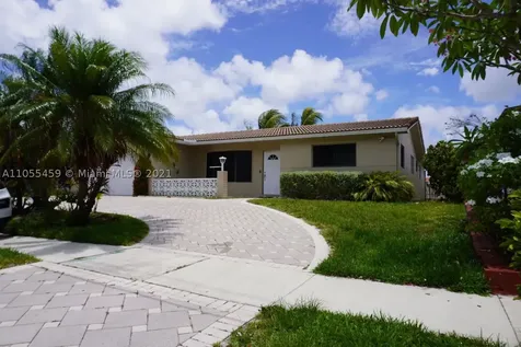 1516 N 28th Avenue Hollywood FL 33020