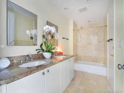 10225 Collins Avenue Bal Harbour FL 33154