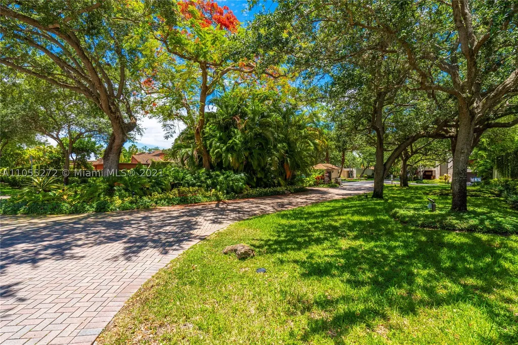 7732 SW 119th Court Miami FL 33183