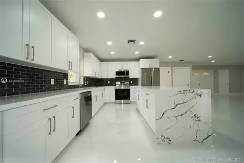 11861 NW 26th Street Plantation FL 33323