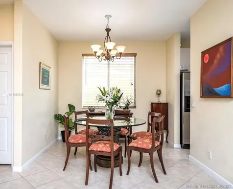 962 Golden Cane Drive Weston FL 33327