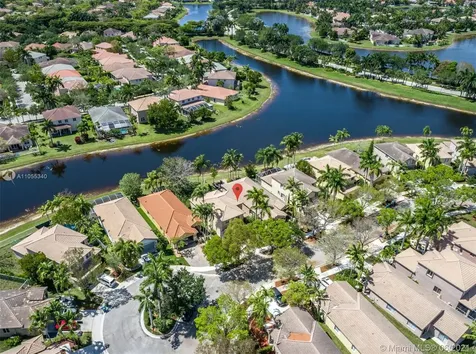 962 Golden Cane Drive Weston FL 33327