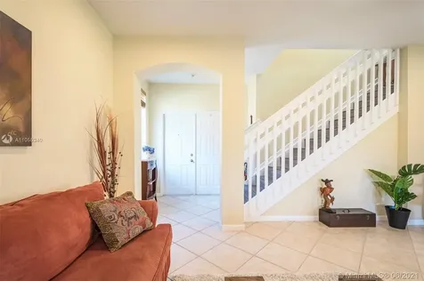 962 Golden Cane Drive Weston FL 33327