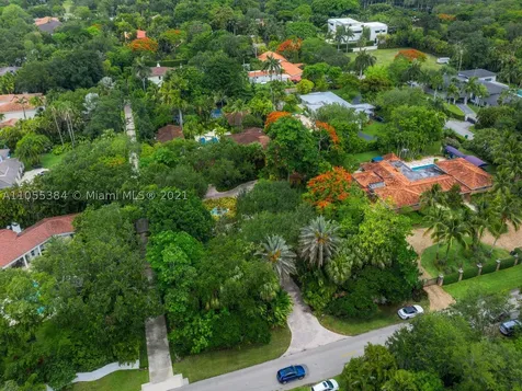 8555 Ponce De Leon Road Miami FL 33143