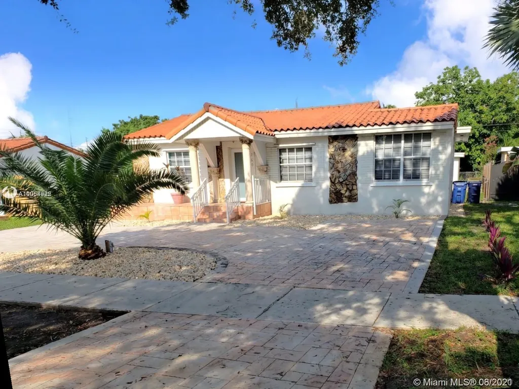 260 Springs Avenue Miami Springs FL 33166