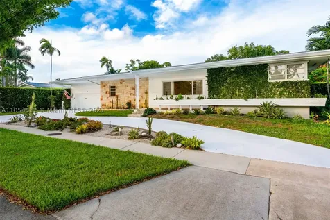 12395 NE 2nd Court North Miami FL 33161