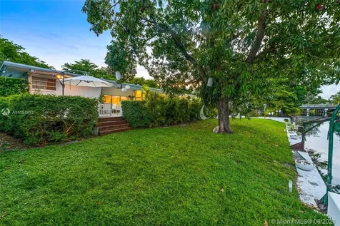 12395 NE 2nd Court North Miami FL 33161