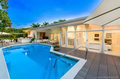 12395 NE 2nd Court North Miami FL 33161