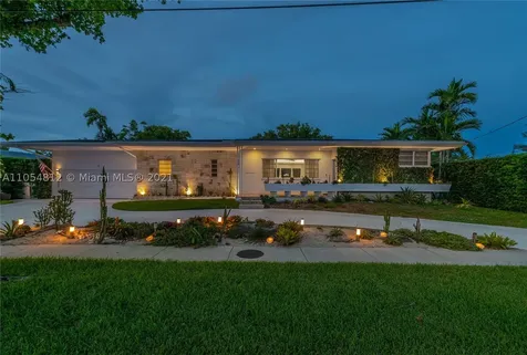 12395 NE 2nd Court North Miami FL 33161