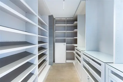 19575 Collins Avenue Sunny Isles Beach FL 33160
