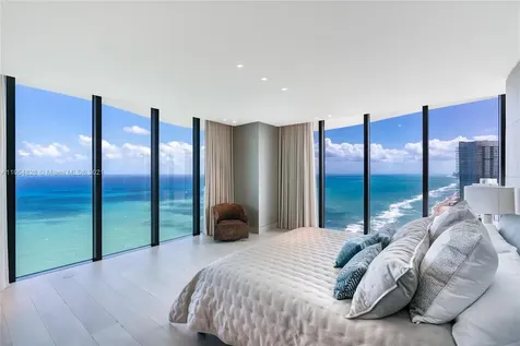 19575 Collins Avenue Sunny Isles Beach FL 33160