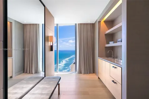 19575 Collins Avenue Sunny Isles Beach FL 33160