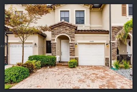 15078 SW 117th Way Miami FL 33196