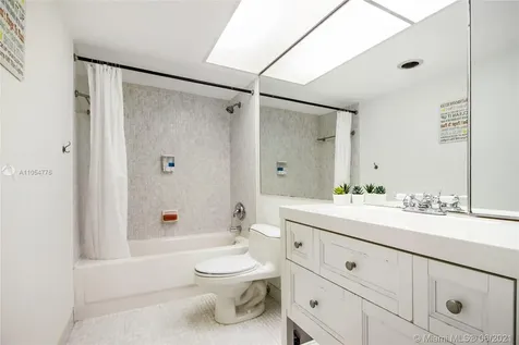 1111 Crandon Boulevard Key Biscayne FL 33149