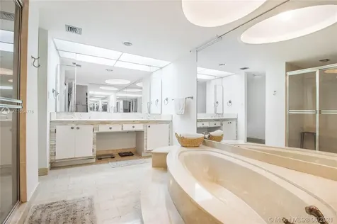 1111 Crandon Boulevard Key Biscayne FL 33149