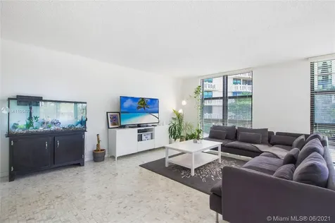 1111 Crandon Boulevard Key Biscayne FL 33149