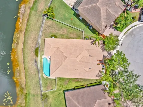 4265 E Seneca Avenue Weston FL 33332