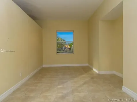 4265 E Seneca Avenue Weston FL 33332