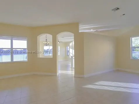 4265 E Seneca Avenue Weston FL 33332