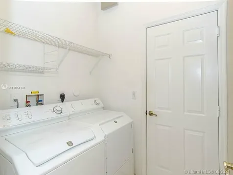 4265 E Seneca Avenue Weston FL 33332