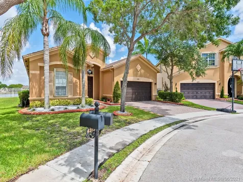 4265 E Seneca Avenue Weston FL 33332
