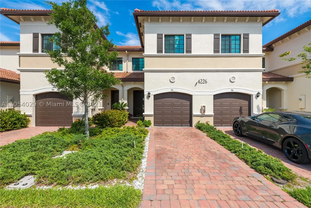 4226 N Dixie Highway Oakland Park FL 33334
