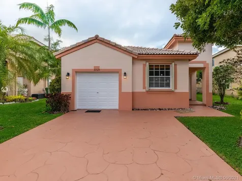10529 SW 13th Court Pembroke Pines FL 33025