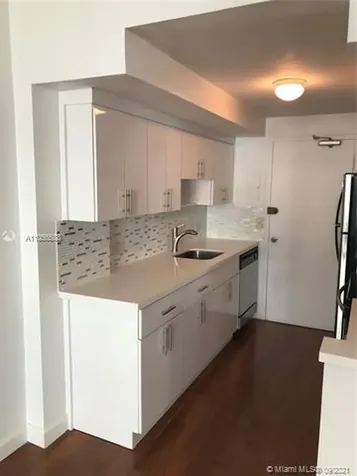 1250 West Avenue Miami Beach FL 33139