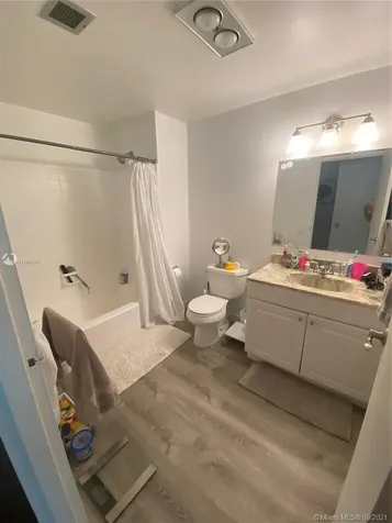 1250 West Avenue Miami Beach FL 33139